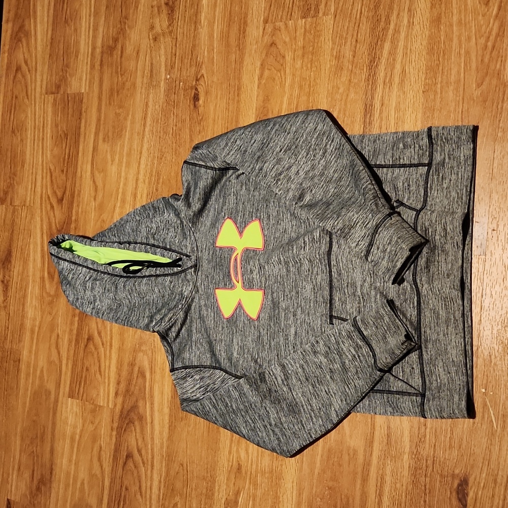 Under Armour Hoodie
